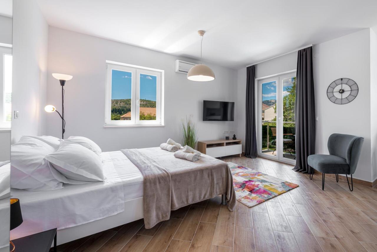 Villa Gold Residence 2 مْليني المظهر الخارجي الصورة